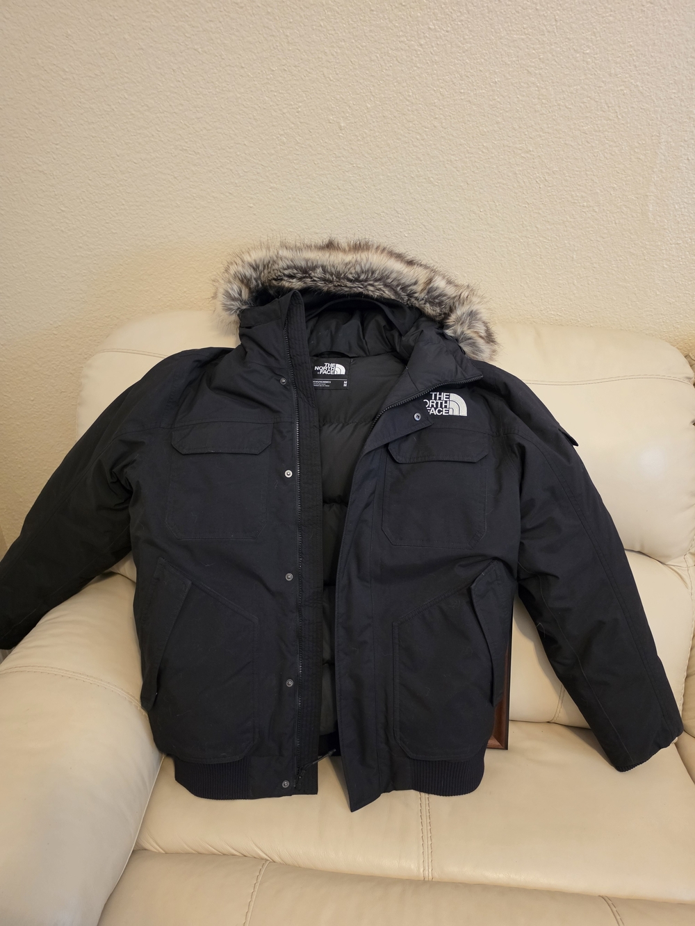 The North Face Black Men’s Insulated Hooded Puffer with Faux Fur Trim